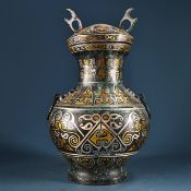 Bronze pot