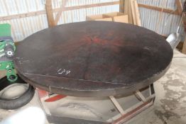 7' Turn Table