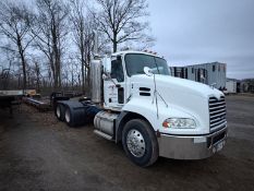 MACK CXU613 Truck W/ Wet Kit