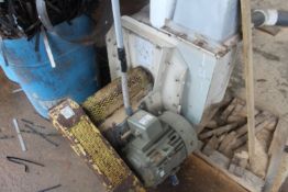 10HP Blower With Dust Pipe & Single Trailer Load Chute