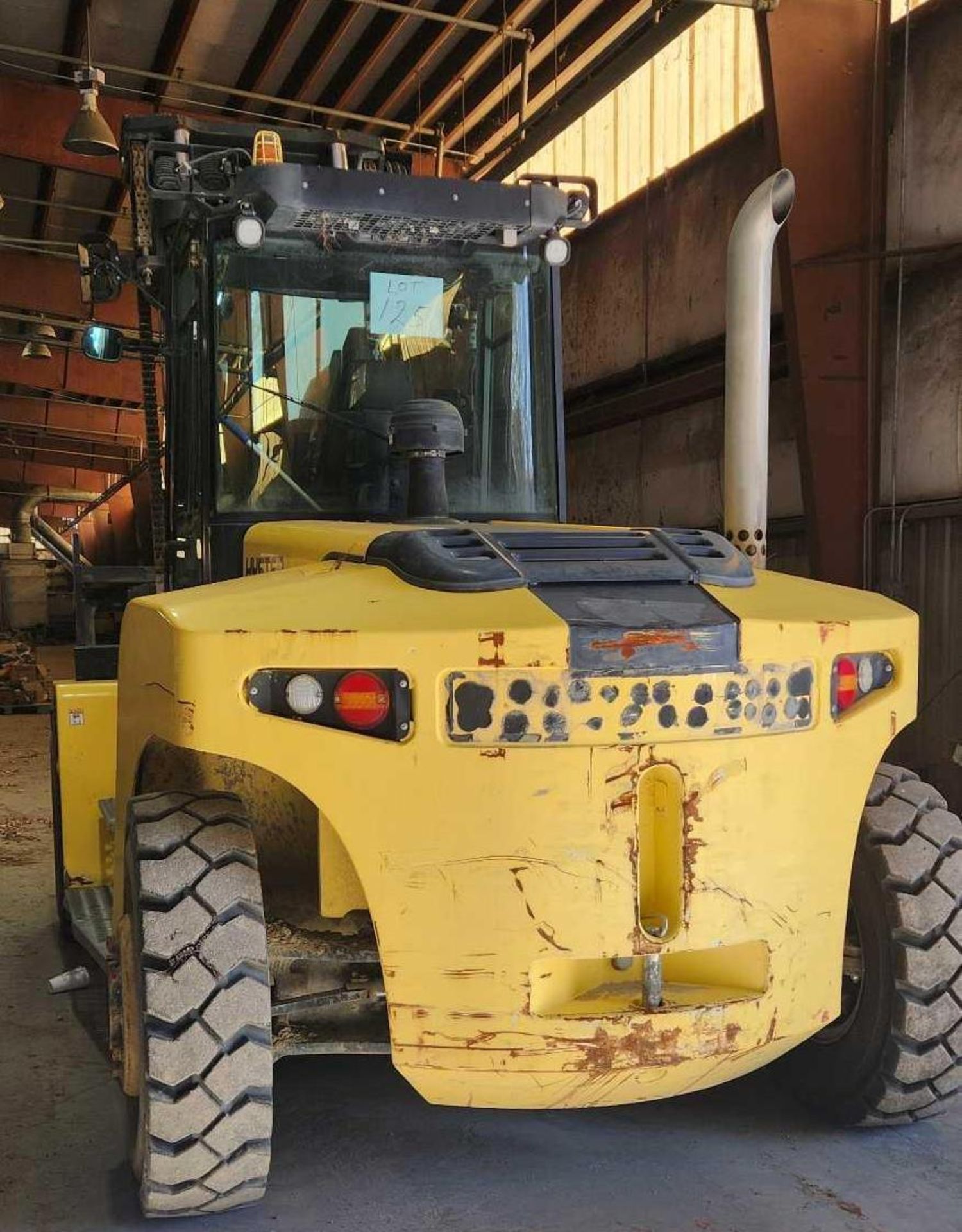 (2021) Hyster H360 XD, 36,000 LB Cap Forklift - Image 9 of 16