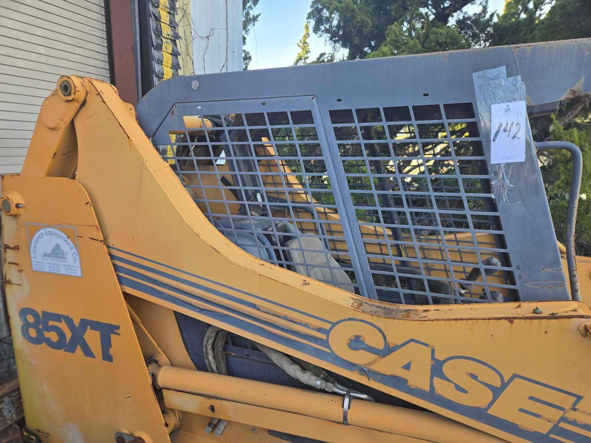 Case 85XT Excavator with Bucket - Image 3 of 7