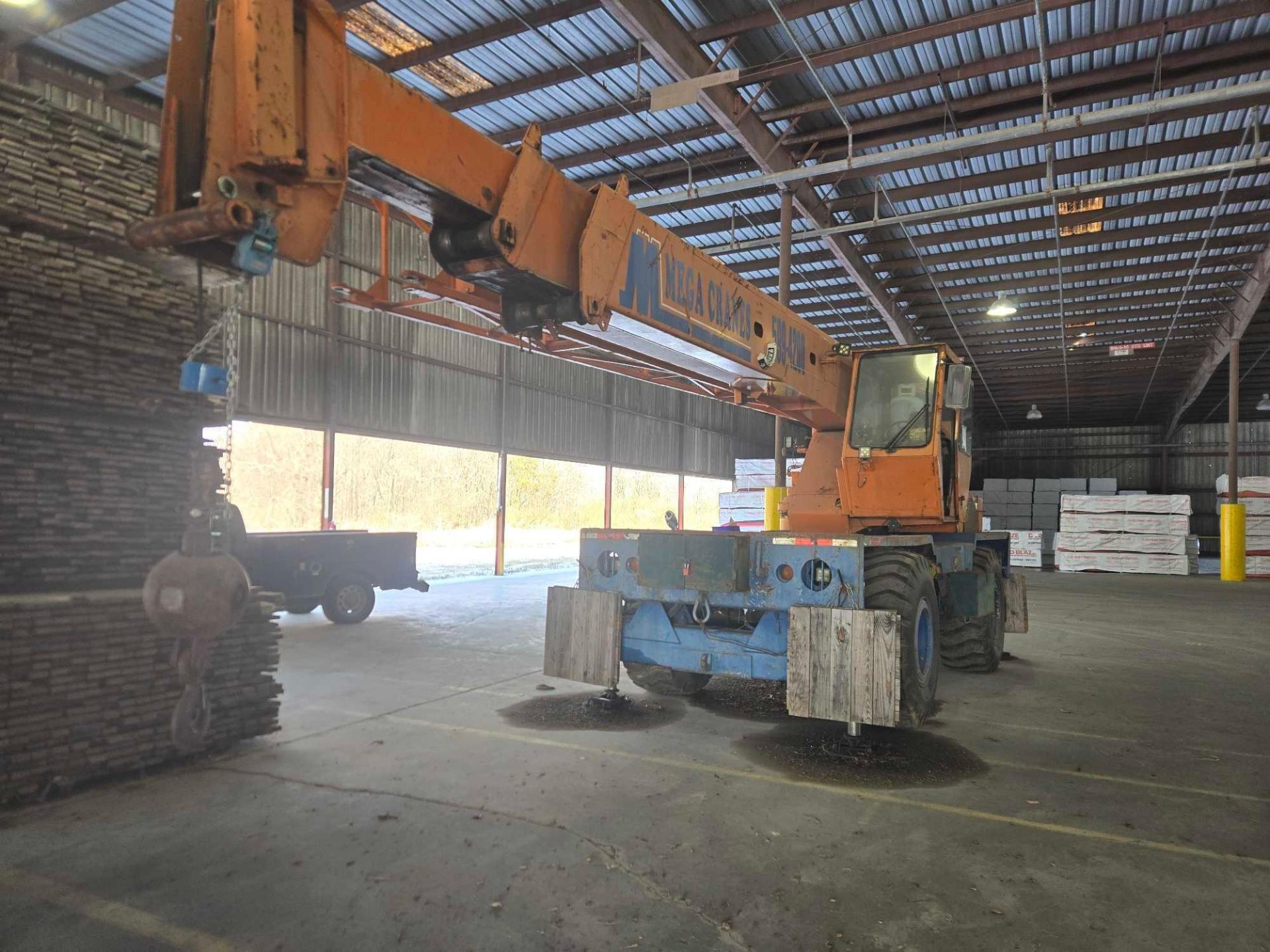 Koehring 60' Crane Model# Bantam S-688-B - Image 2 of 7