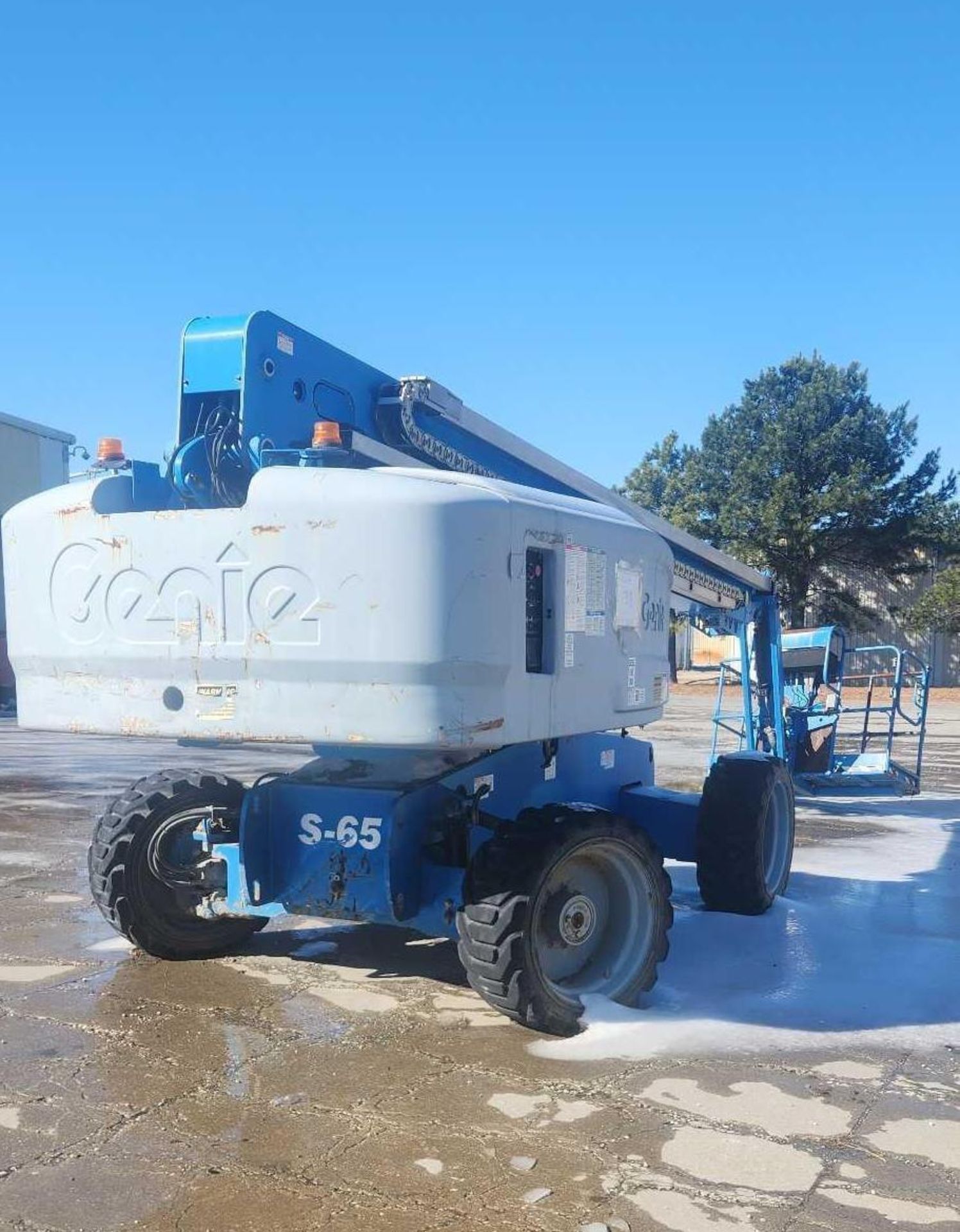 (2015) Genie S-65 Boom Lift - Image 3 of 6