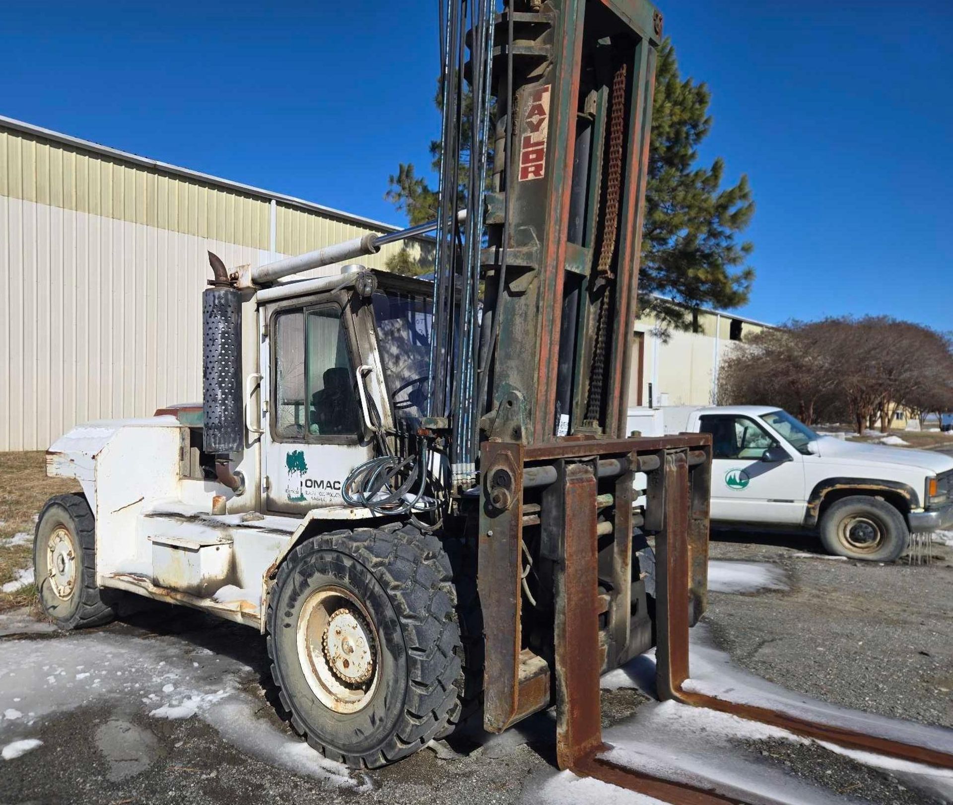 (1994) Taylor Forklift TE 300 M - Image 2 of 7