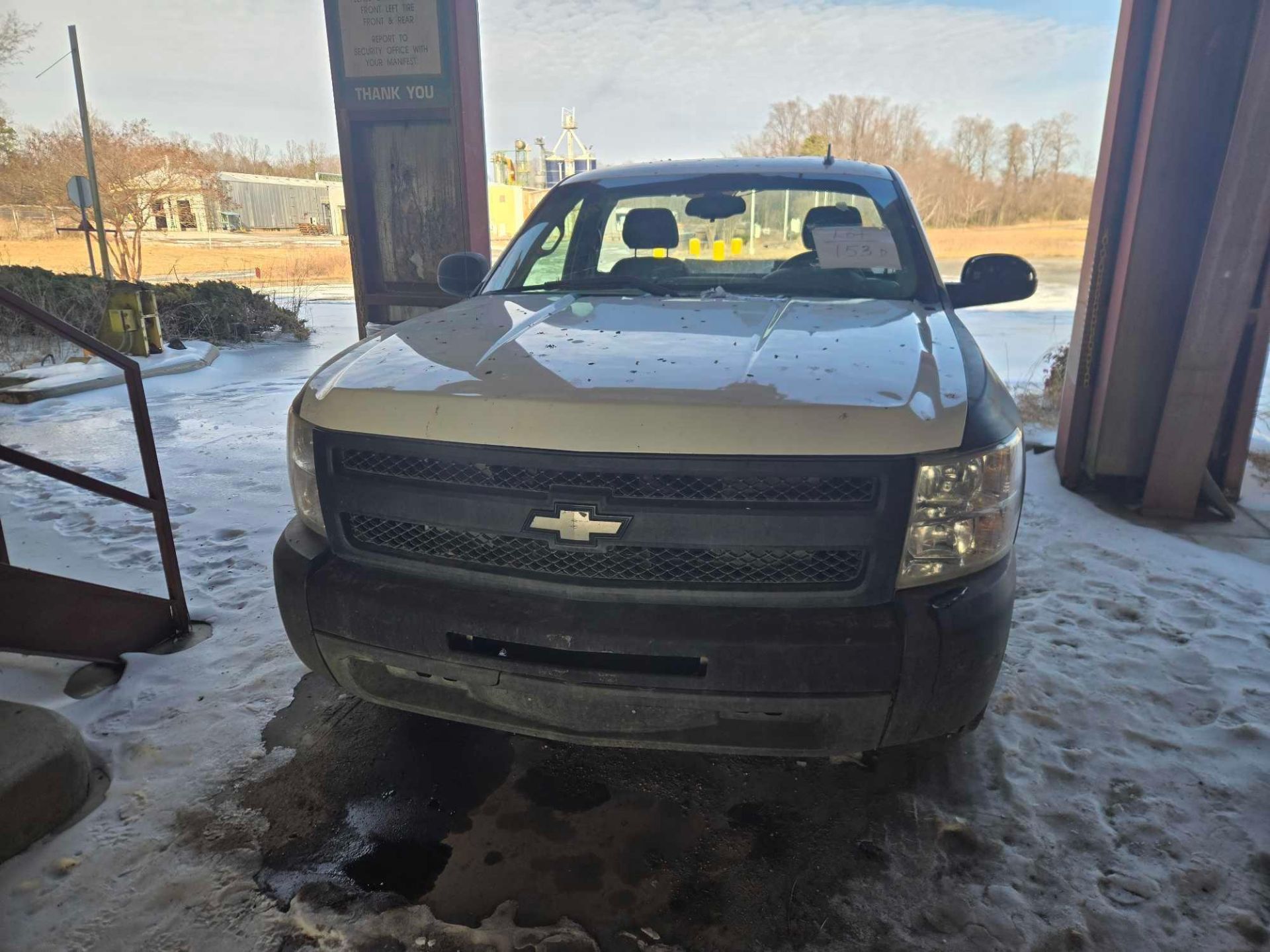 (2008) Chevrolet Silverado.