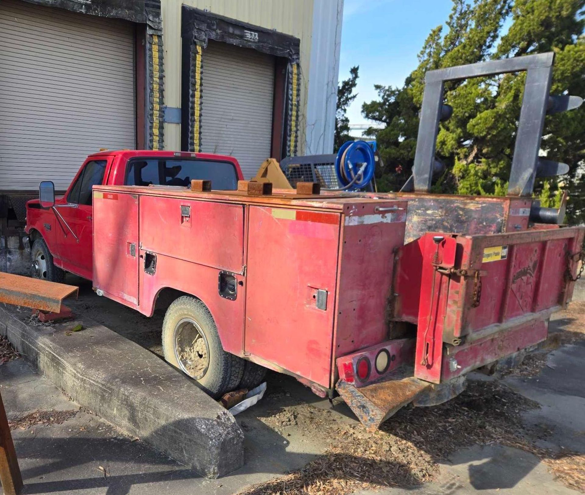 (1994) Ford F350 Pickup w/ Stahl Utility Box - Image 3 of 6