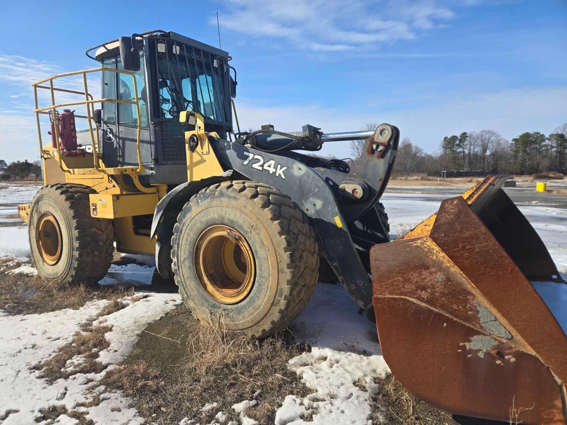(2011) John Deere 724K