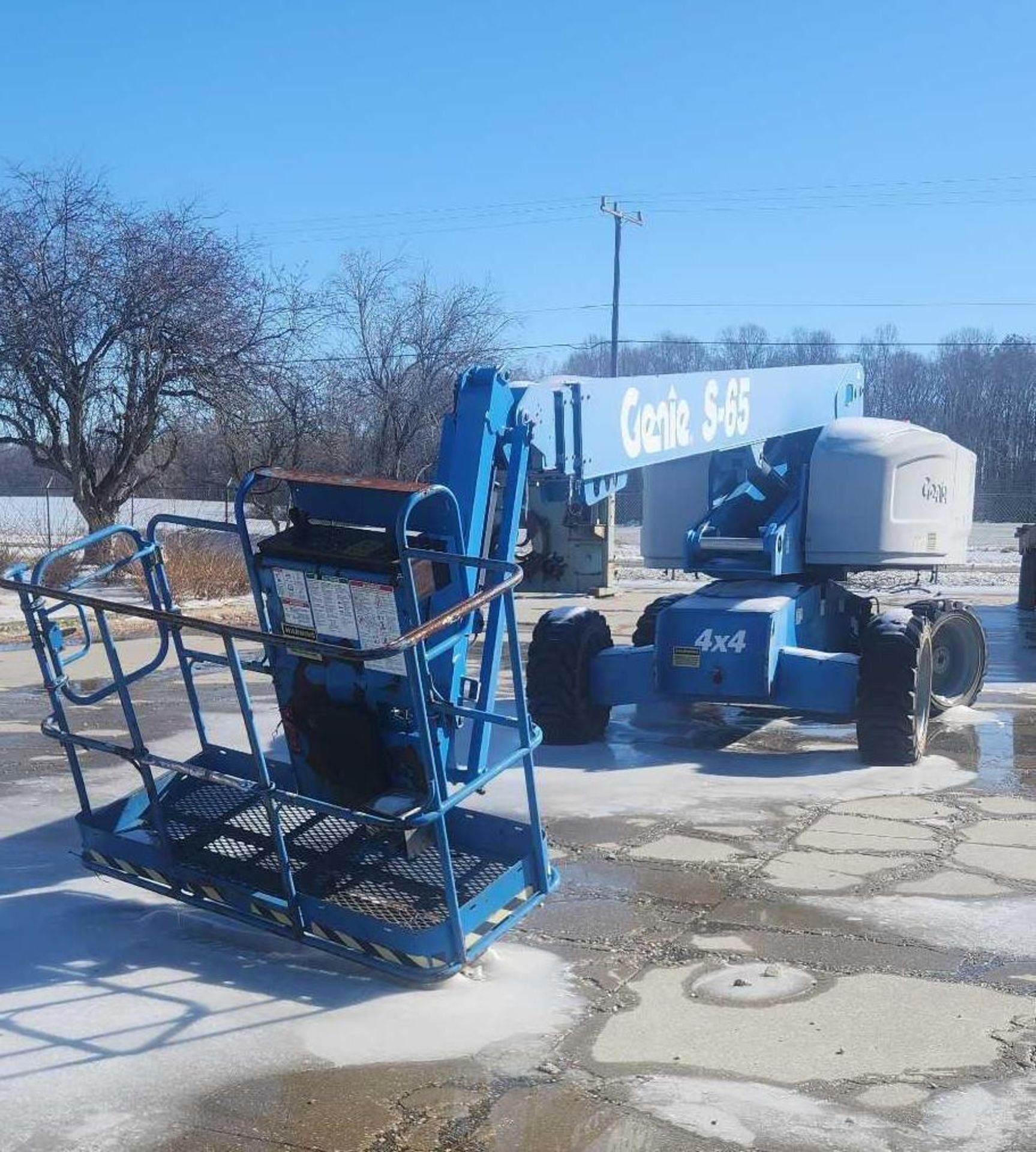 (2015) Genie S-65 Boom Lift