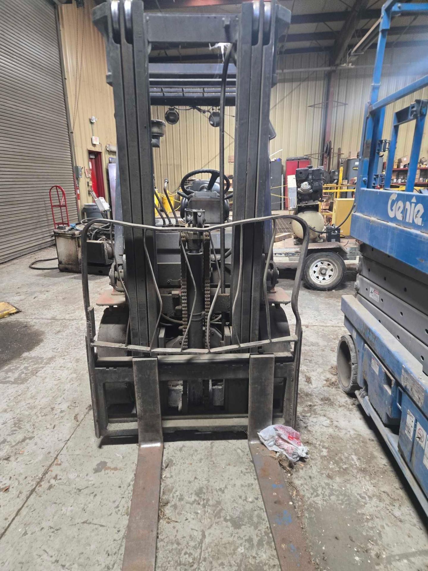 (2005) Toyota Forklift Model 7FDU25 - Image 2 of 5