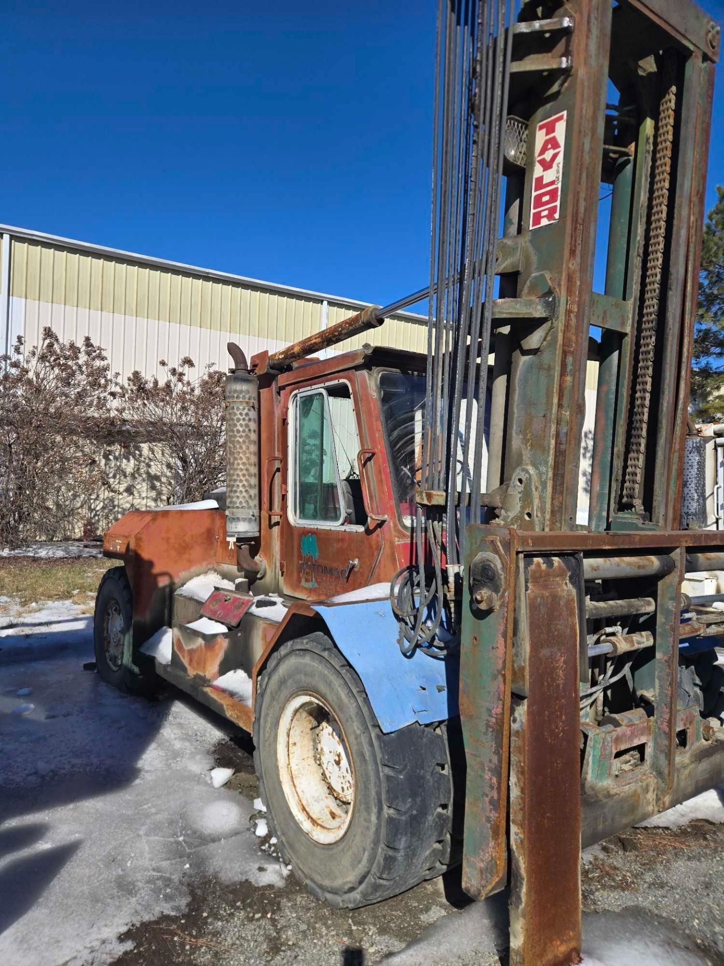 (1991) Taylor Forklift TE-300M - Image 3 of 6