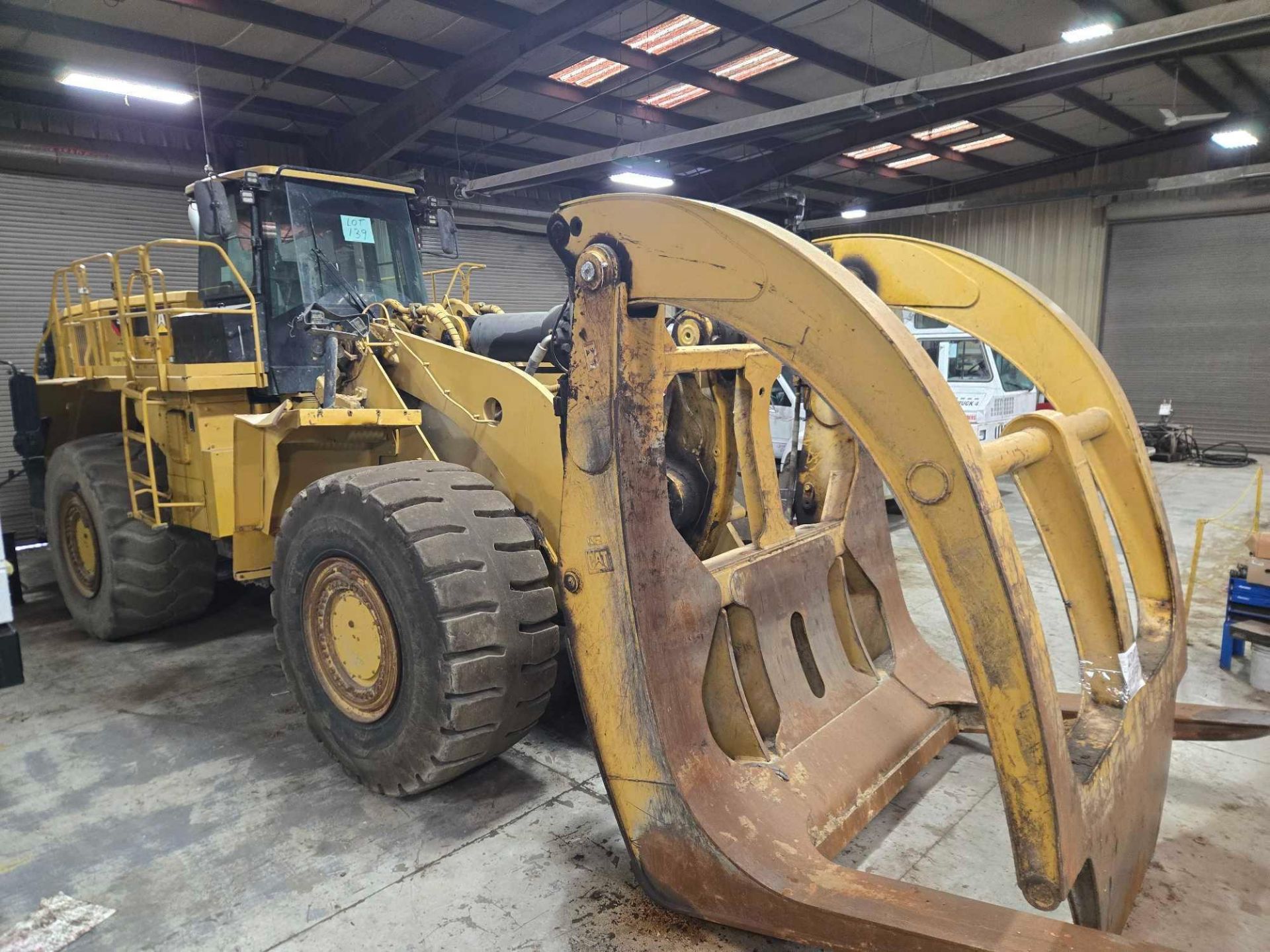 (2014) Caterpillar 988K Wheel Loader, 530-HP w/ Log Grapple - Image 2 of 20