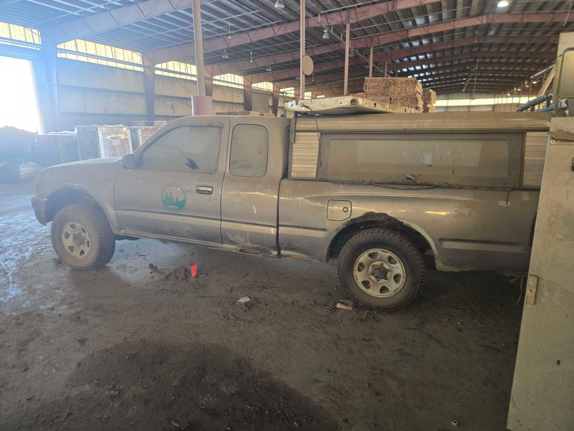 (1996) Toyota Tacoma Pickup Truck - Image 2 of 3