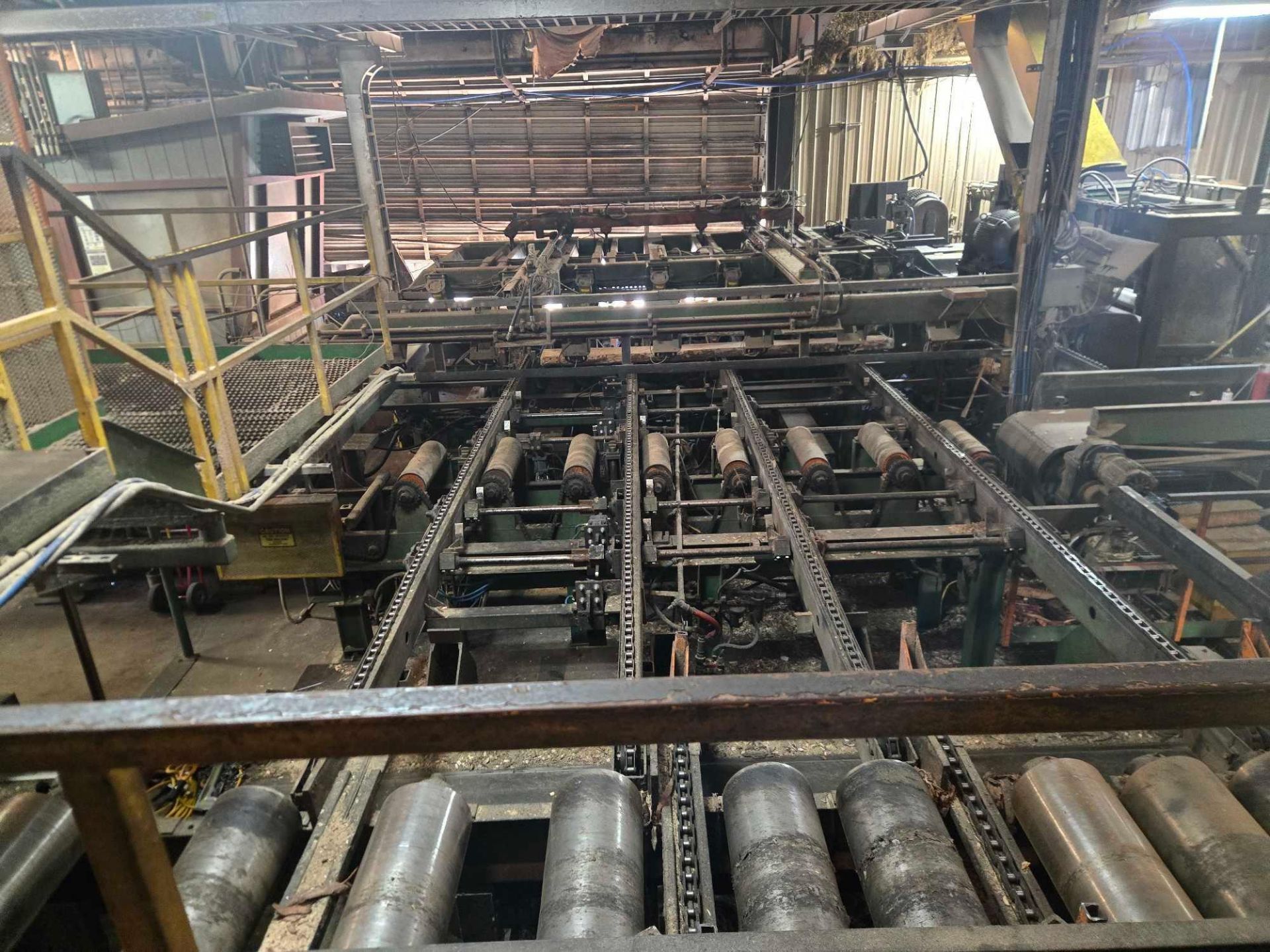 PHOTOS / FEATURED ASSETS - Image 70 of 120