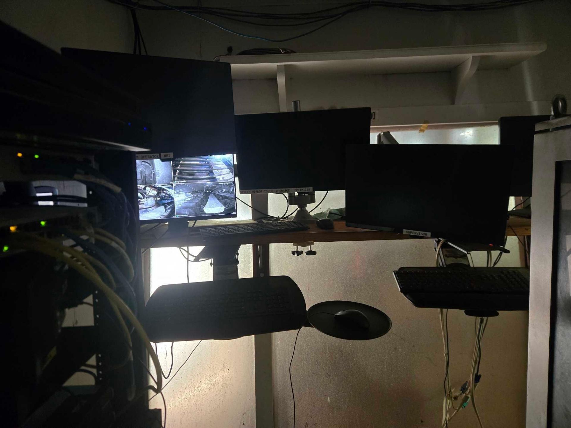 PHOTOS / FEATURED ASSETS - Image 95 of 120