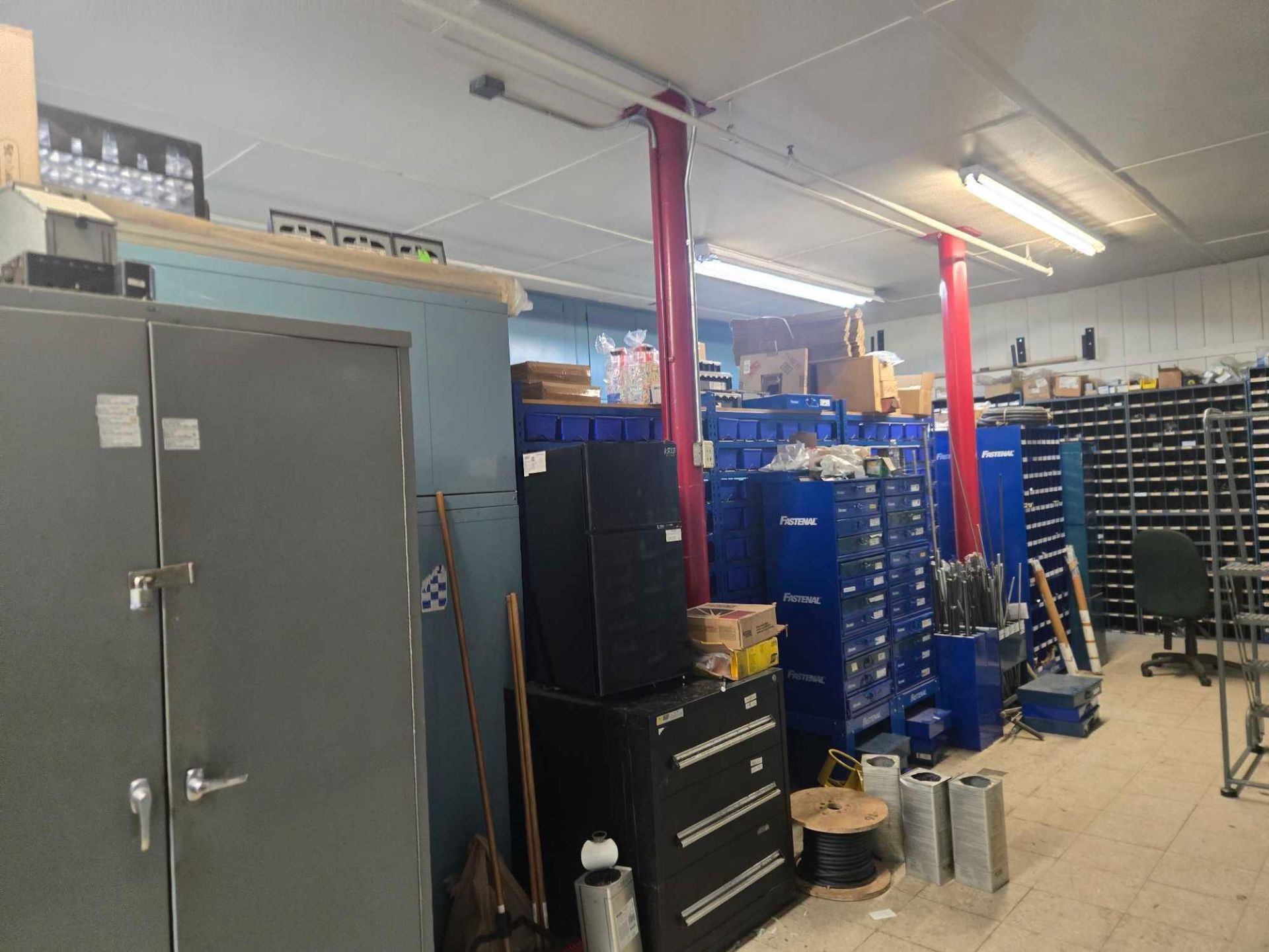 PHOTOS / FEATURED ASSETS - Image 47 of 120