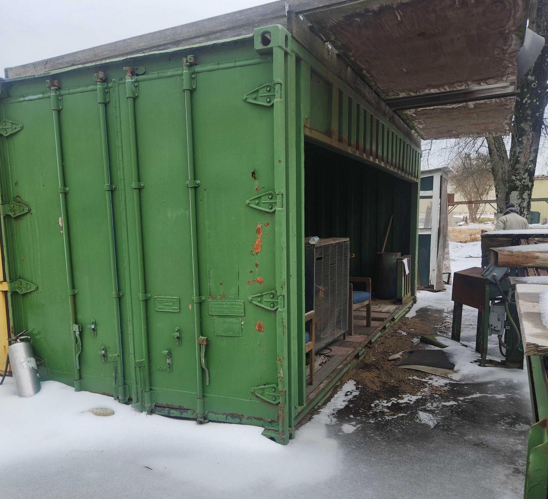 20' Shipping Container