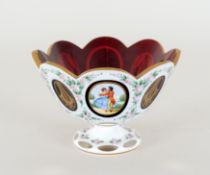 Glas | Fußschale | Böhmen, 19./20. Jahrhundert