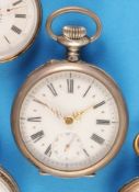 Gravierte Silbertaschenuhr LeCoultre & Cie.