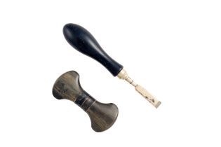 Two Gun Turn Screws