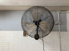 Costway Fan. Location: Tunbridge Wells. There is NO loading assistance available.