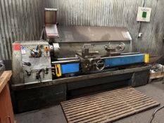 Colchester Gap Bed Lathe, 300mm Swing, 2130mm Between Centres, 3-Phase, Note: No loading