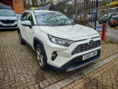 Toyota RAV4 2.5 VVT-i Hybrid Design - Registration: GU69 JOH