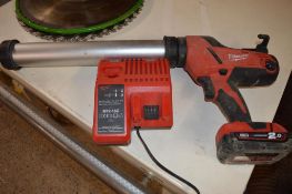 Milwaukee 18v Caulk Gun