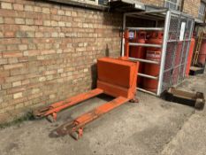 BT Manual Pallet Truck