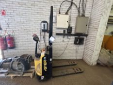 Hyster Electric Pedestrian Powered Pallet Truck