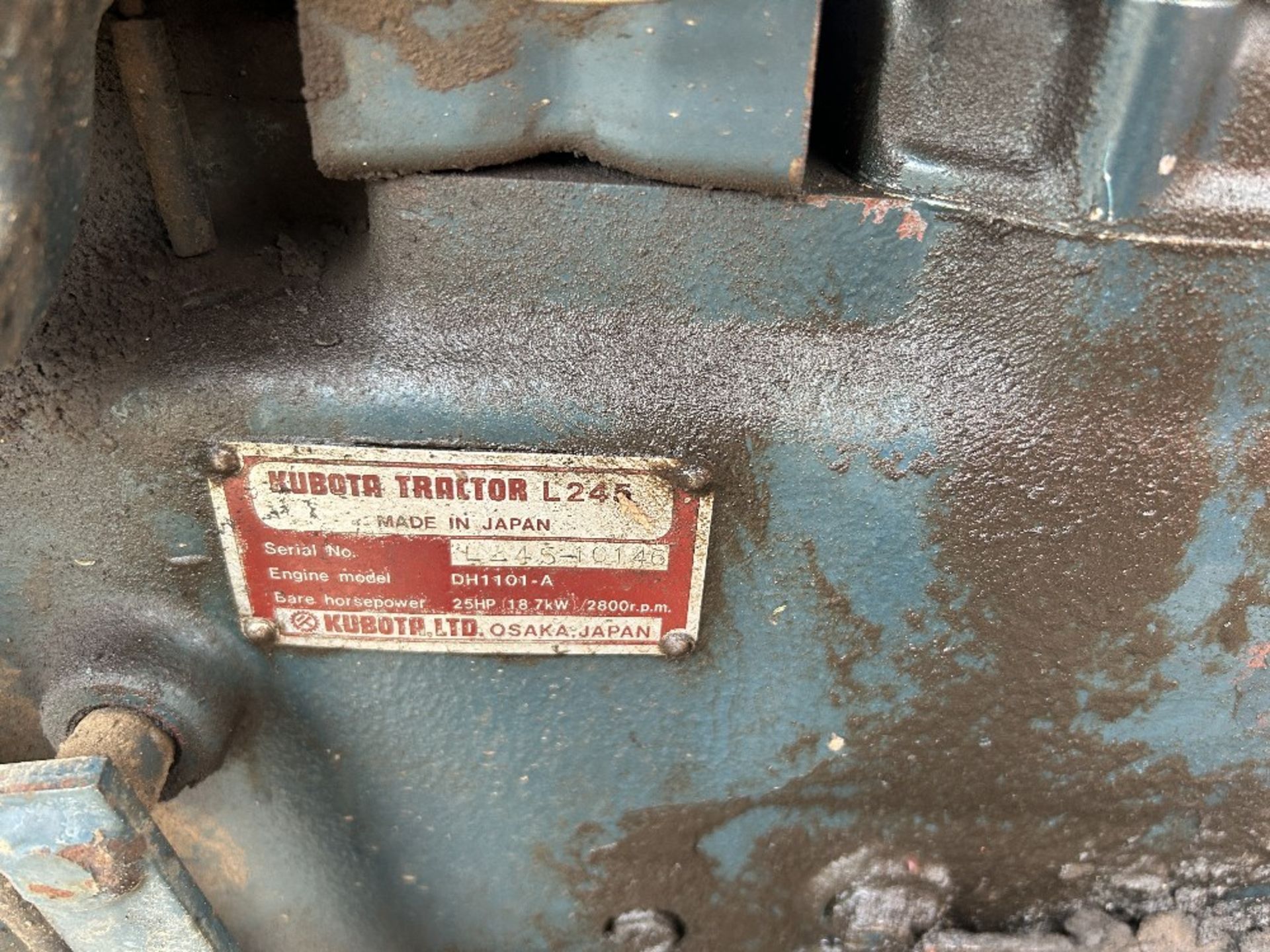 Kubota L245 Compact Utility Diesel Tractor - Image 16 of 18