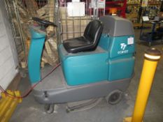 Tennant T7Eco H20 ride on floor cleaner with charging station