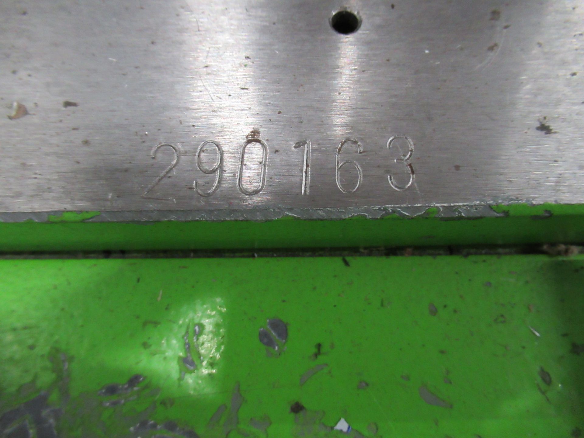 Shenzhen New Canghai Machinery CH-40-01C front fork cup and star nut inserting machine - Image 6 of 6