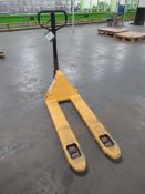 Total Source hydraulic pallet truck, 2500kg