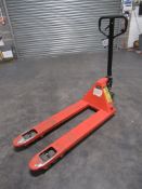 Manutan Hydraulic pallet truck, 2000kg