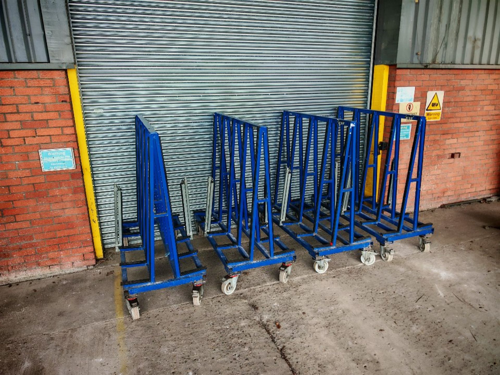 (4) Hegla LH53 mobile A-frame glass trolleys with securing attachment arms - Image 7 of 14
