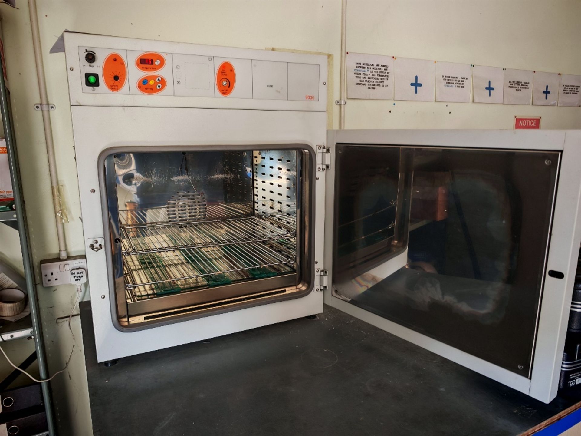 (2008) Angelantoni STU90 climatic chamber with Hanna test meters - Image 7 of 9