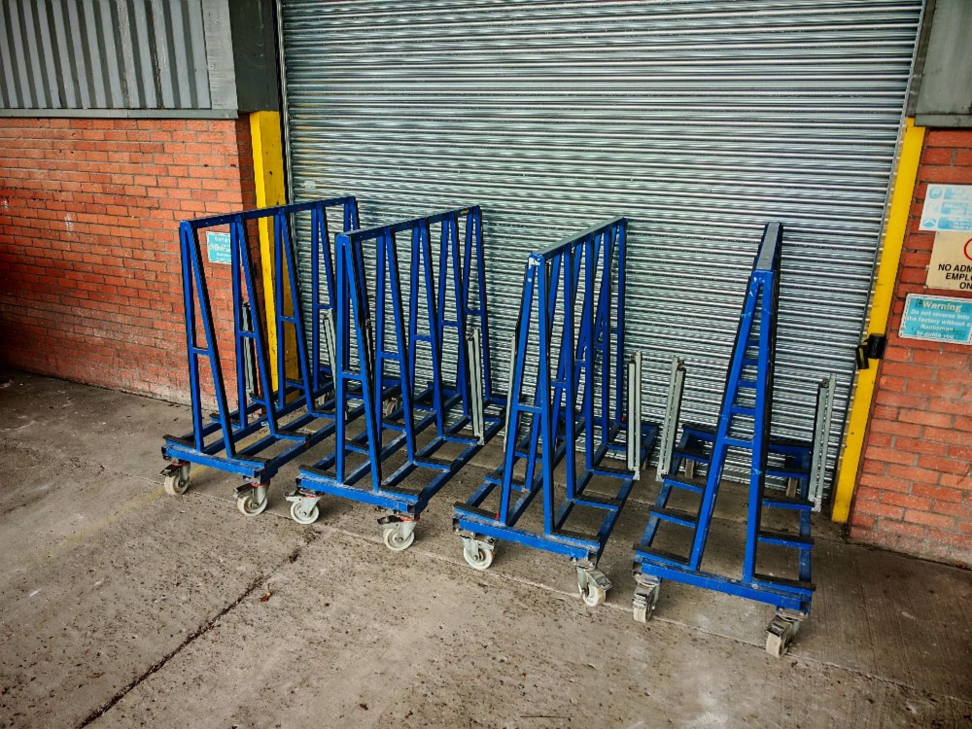 (4) Hegla LH53 mobile A-frame glass trolleys with securing attachment arms - Image 6 of 14