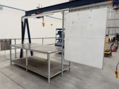 Steel-framed work assembly bench with light frame and dry wipe board