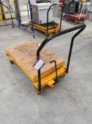 Scissor lift platform table