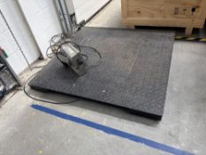 OHAUS platform scale