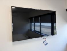 LG 50'' smart TV