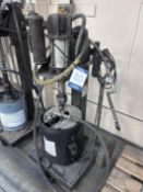 Sealant applicator pump Newmatic