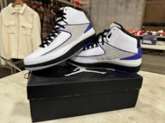 Nike Air Jordan 2 Retro - White/Drk Concord - Black - Wlf Gray, Size 11 M