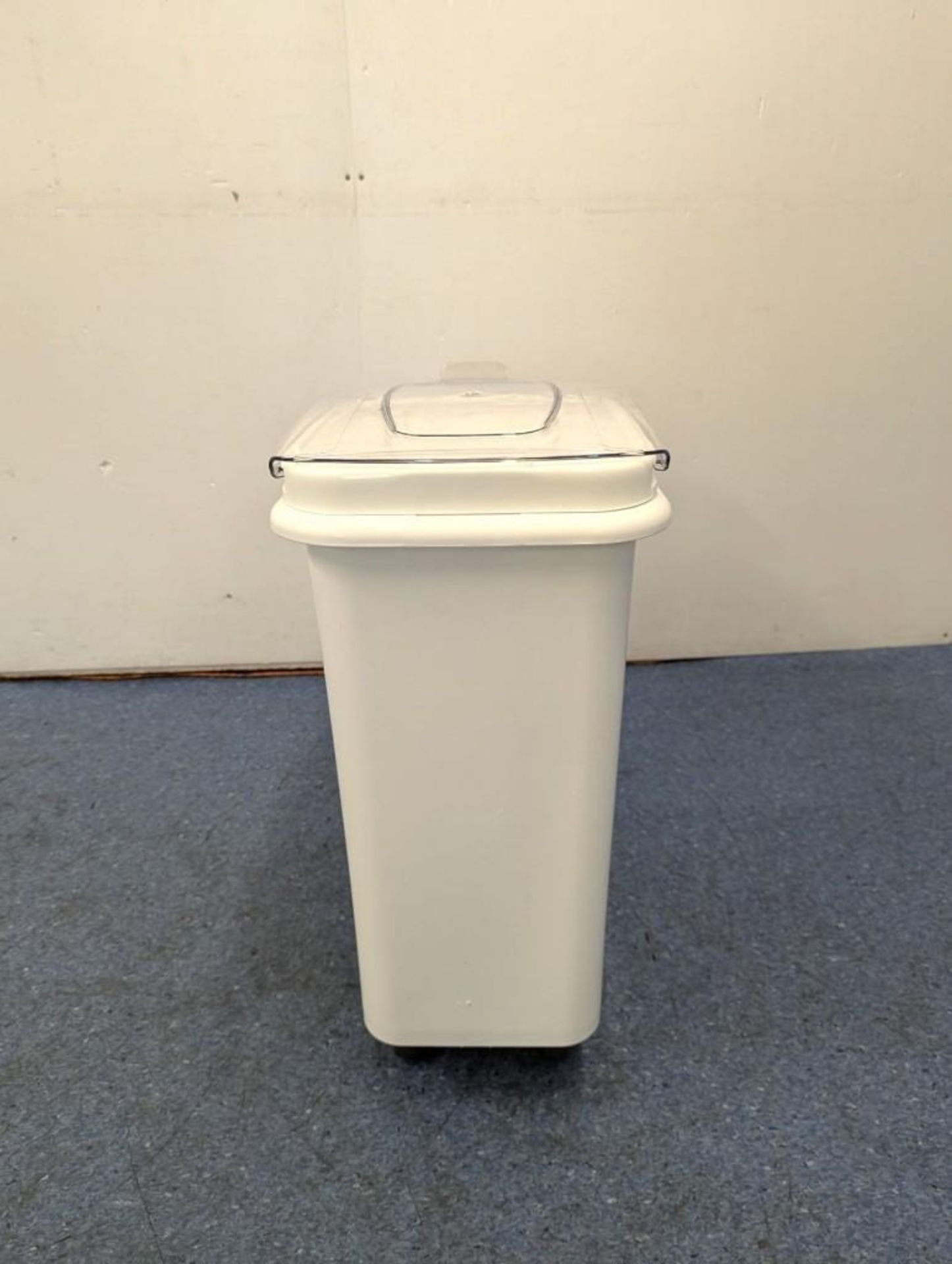 NEW 21 GALLON INGREDIENT BIN WITH SLIDING LID, OMCAN 80985 - Image 6 of 8