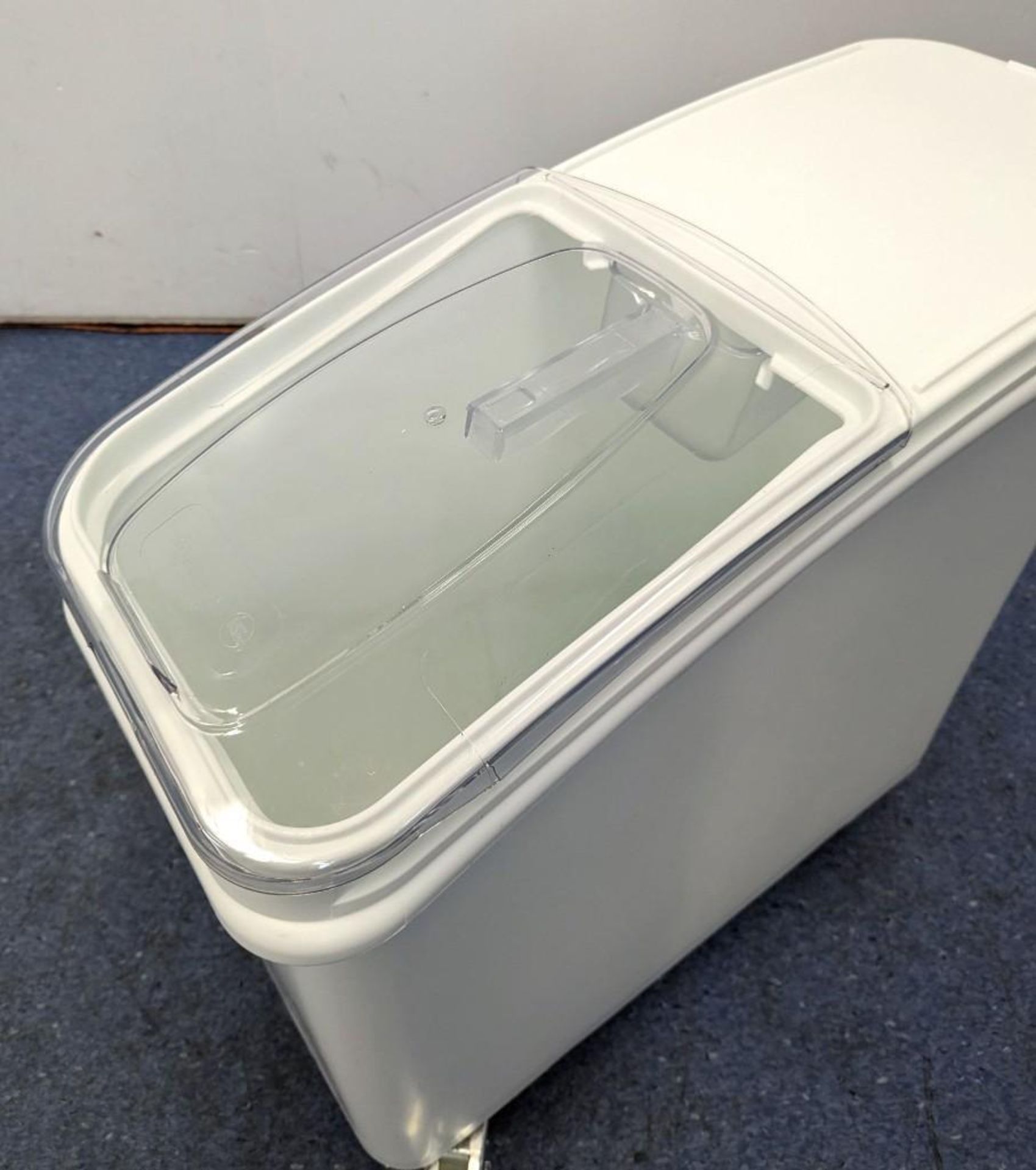 NEW 21 GALLON INGREDIENT BIN WITH SLIDING LID, OMCAN 80985 - Image 3 of 8