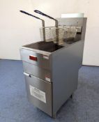 50LB NATURAL GAS FLOOR FRYER, 120K BTU, OMCAN 46019