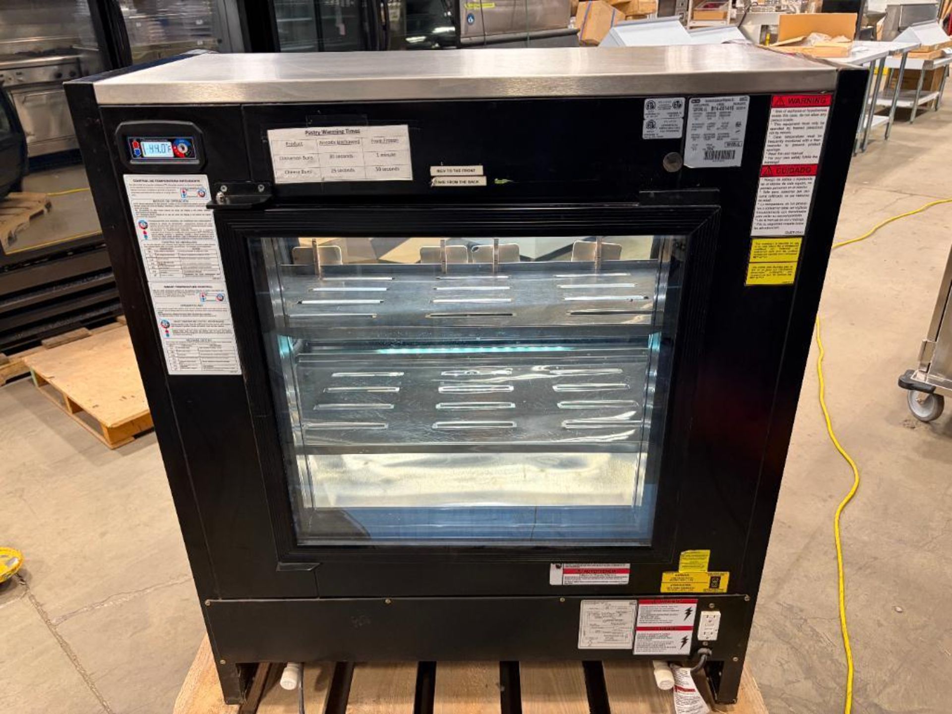 TORREY TEM100NL-UL 40" CURVED GLASS REFRIGERATED DISPLAY CASE - Image 12 of 14