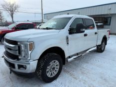 2018 Ford F-350 XLT 4x4 Crew Cab Pick-Up Truck, 102,454 km showing, VIN #: 1FT8W3B62JEB55268