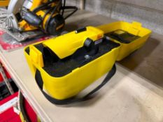 Leica NA324 Optical Level